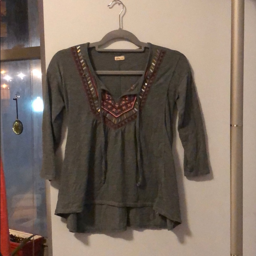 SM Hollister Shirt